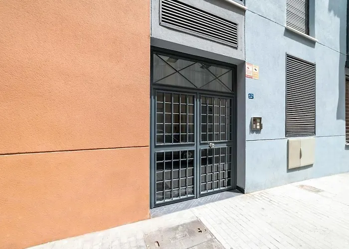 -Malagasunapts- Modern Citycentre Pool&Parking